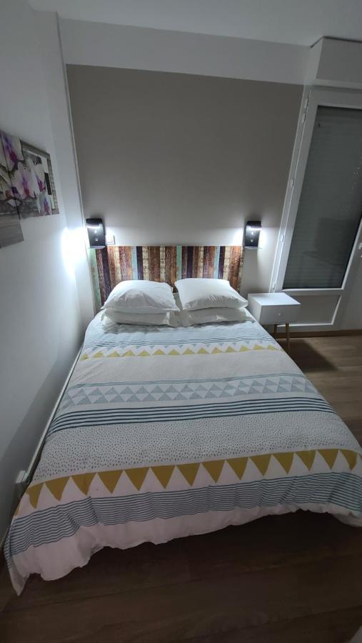Joli appartement rénové avec terrasse Brides-les-Bains Esterno foto
